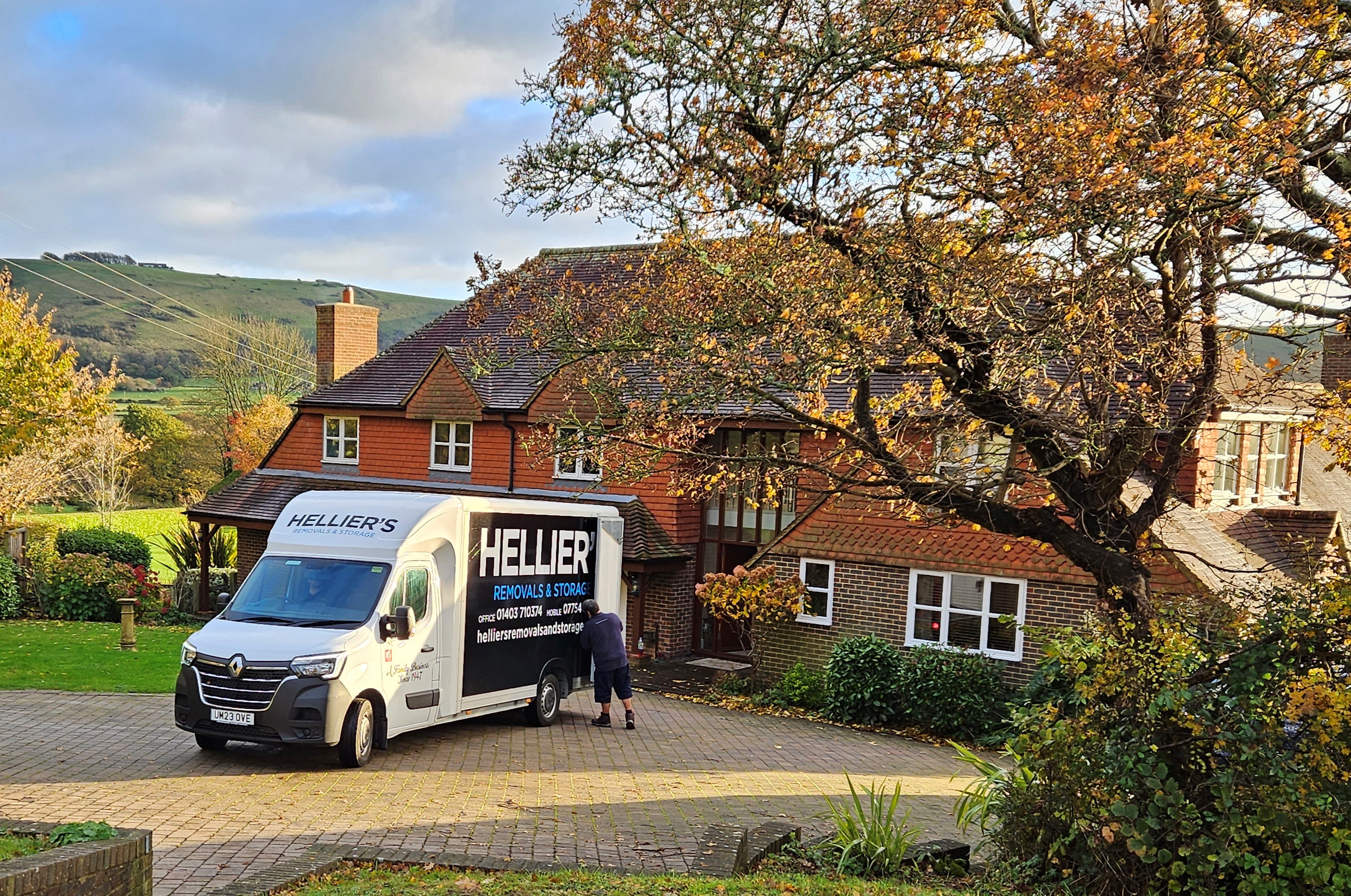 An image of a service completing removals in Henfield